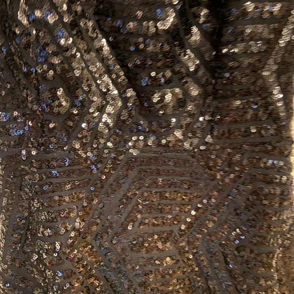 Lulus dress - Picture 3 of 7